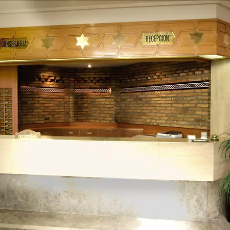 拉斯文塔斯酒店 酒店 3*